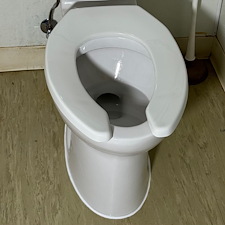 Expert-Commercial-Toilet-Installation-in-Darien-IL 0